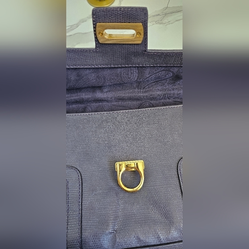 LORD & TAYLOR vintage purple shoulder bag - Picture 8 of 8
